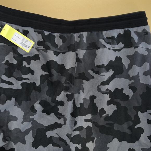 NWT All In Motion Camo Jogger plus XXL - Picture 9 of 10